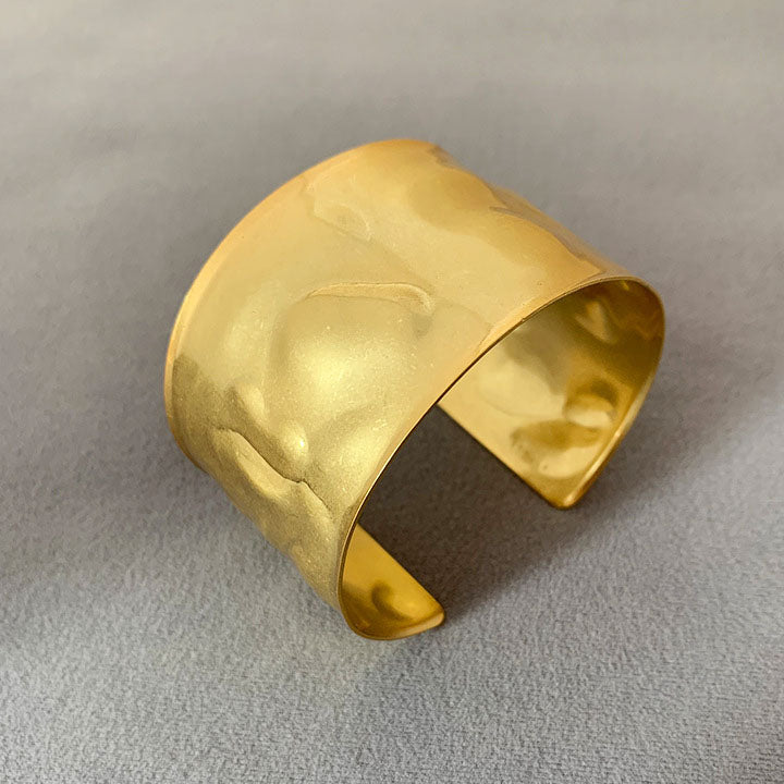 Egypt-style brass hammered wide arm cuff bangle bracelets Set of 5