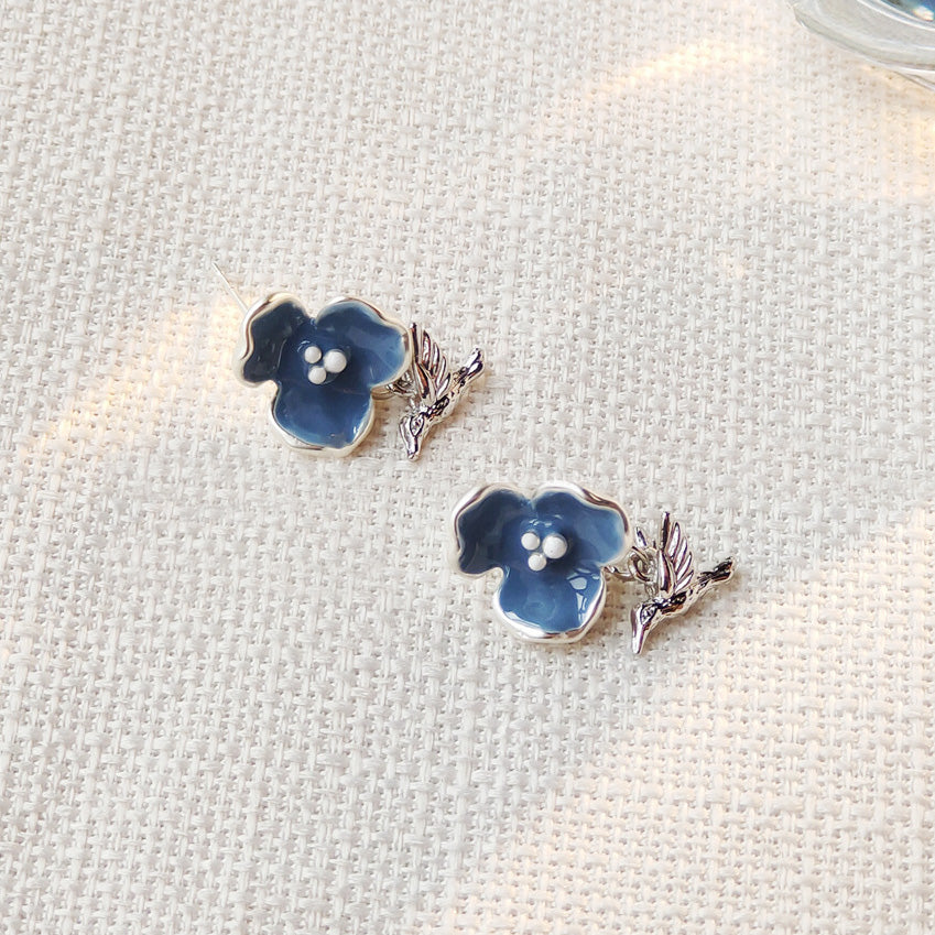 Vintage silver plated blue enamel drop bee bird charm stud earrings (5 pairs)