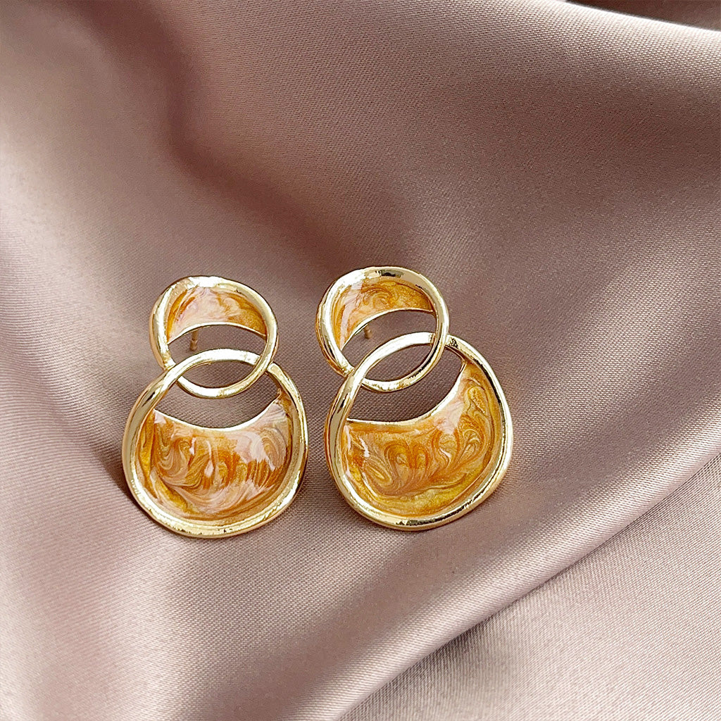 14k gold plated camel enamel color double interlock circle stud earrings (5 pairs)