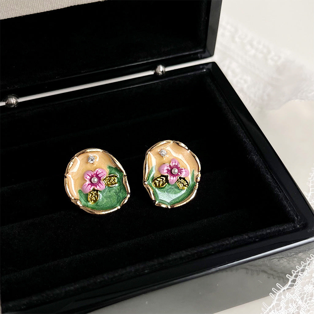 Flower painting 14k gold plated enamel with rhinestones and pearl stud earrings (5 pairs)
