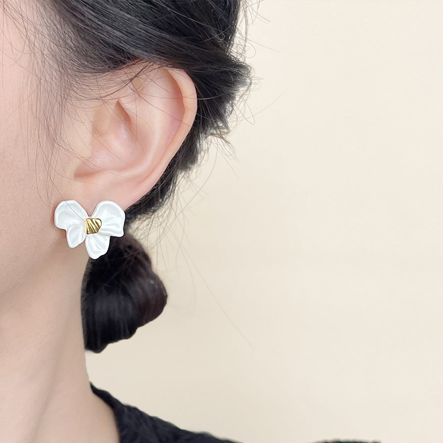 Wholesale gold plated white enamel knot bow stud earrings (5 pairs)