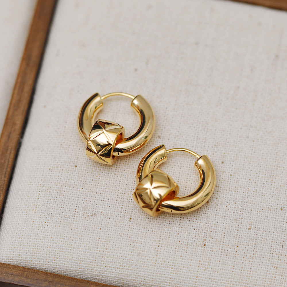 Vintage gold plated 20mm huggie hoop earrings (5 pairs)