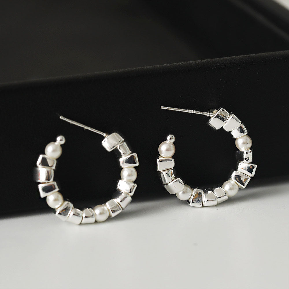 silver small square beads with pearl C hoop earrings (5 pairs)