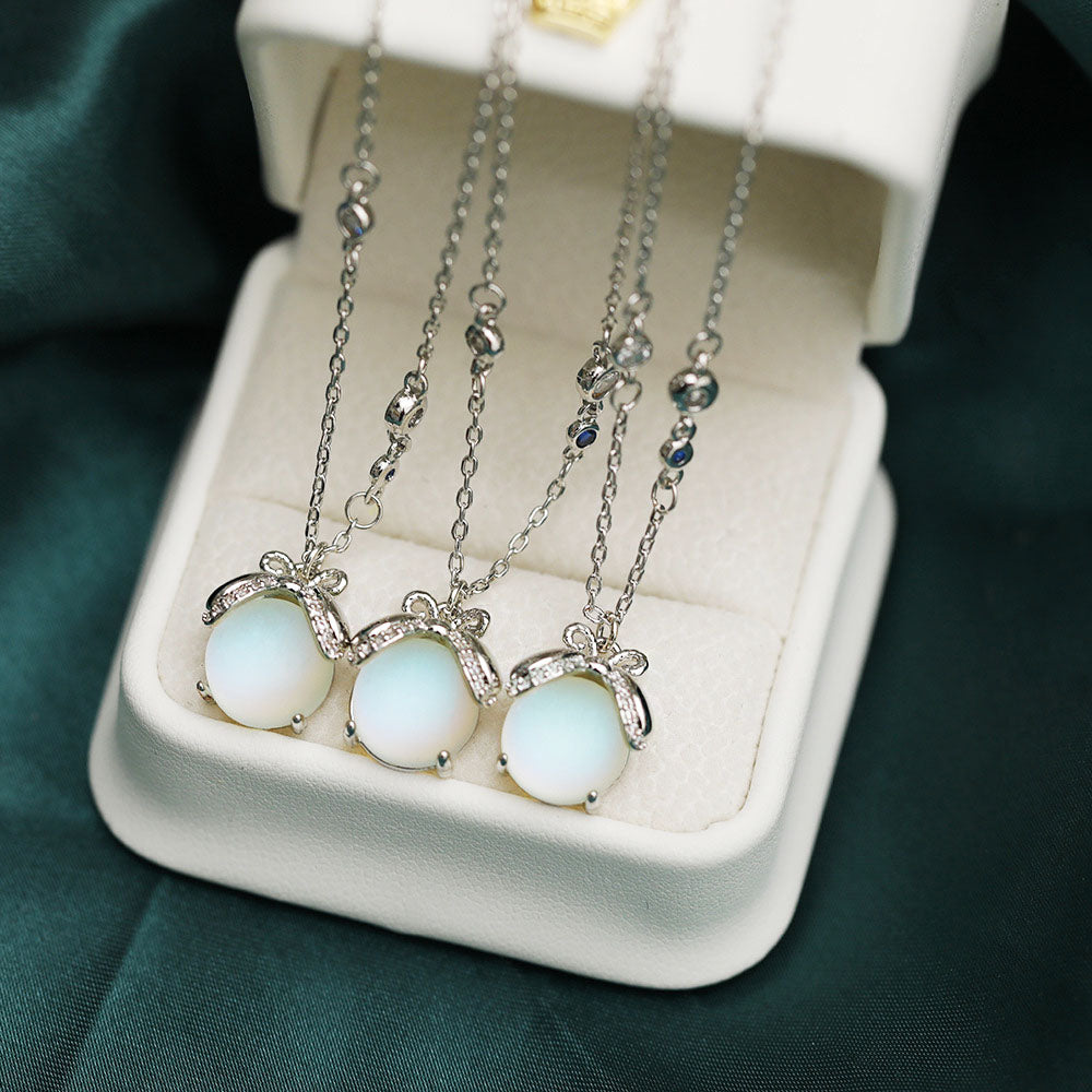 cheap jewelry resin stones firefly brass pendant necklaces Set of 5