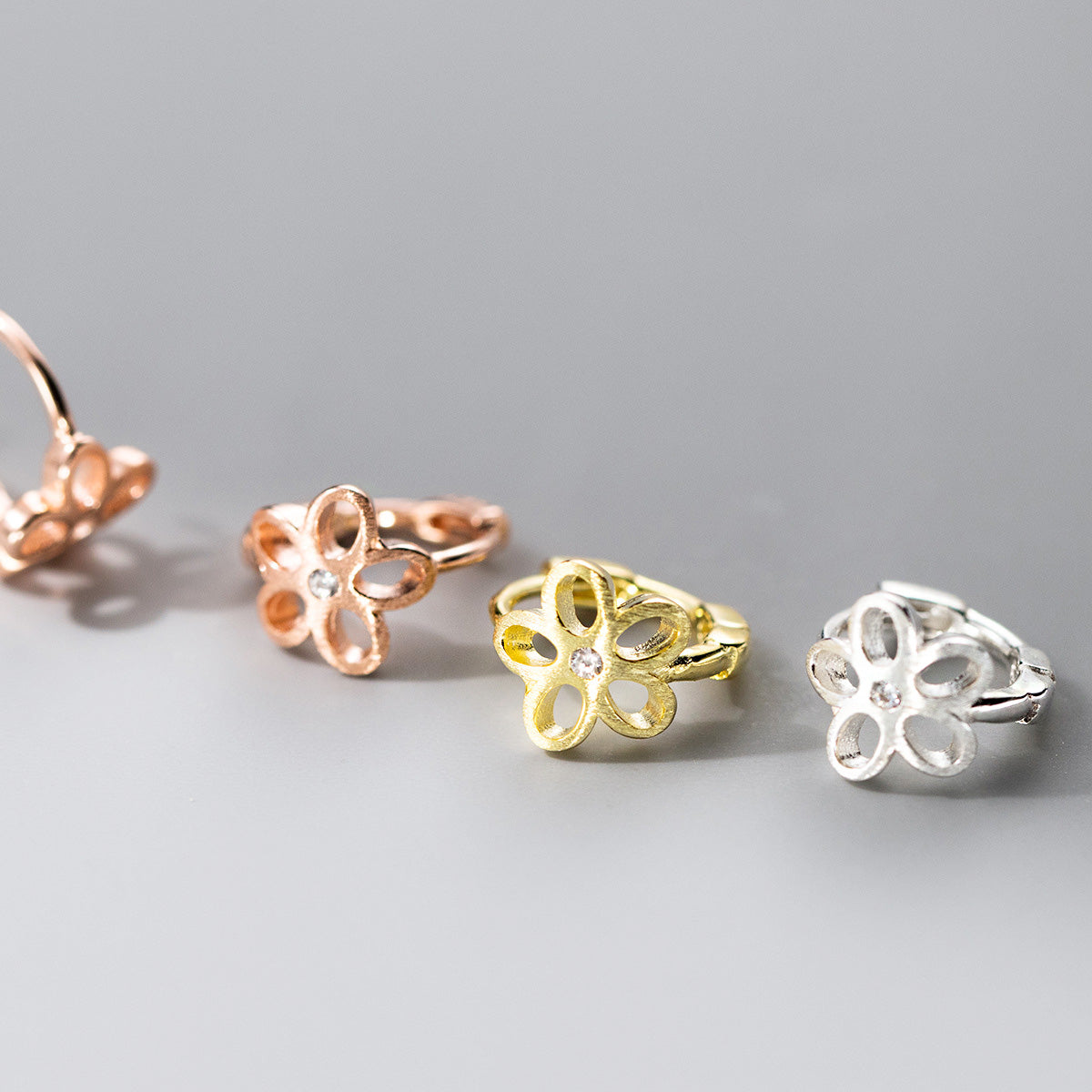 Wholesale mini 925 sterling silver flower huggie hoop stud earrings (5 pairs)
