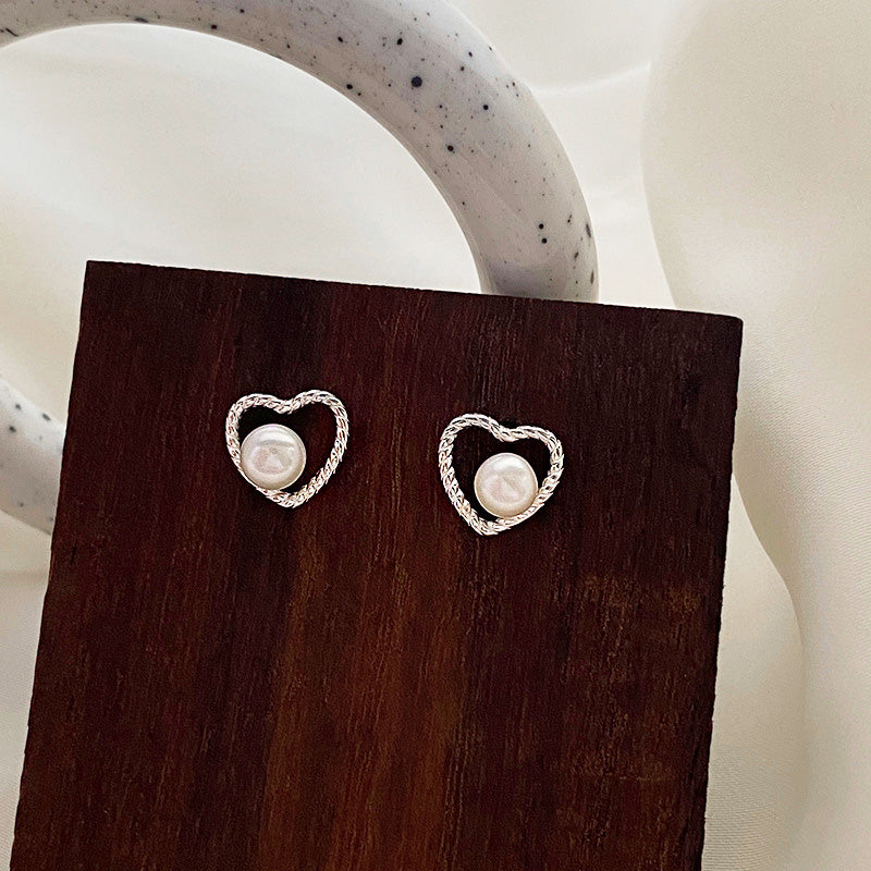 925 sterling silver hollow heart pearl stud earrings (5 pairs)