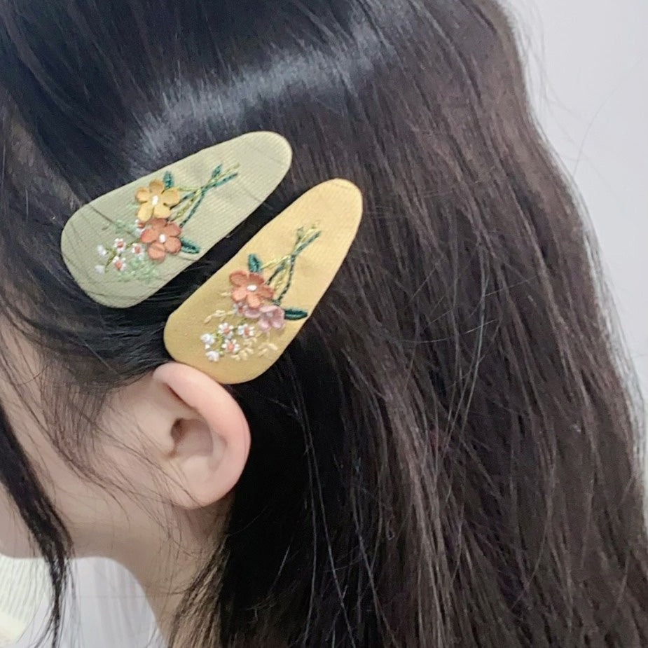 2pcs/pack Girls hair accessories fabric embroidered floral flower hair snap clips (5 Sets)
