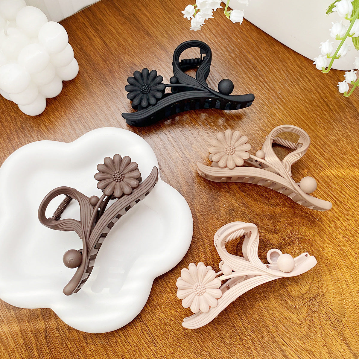 Wholesale fashion accessories daisy flower hair claw clips (5 pcs)