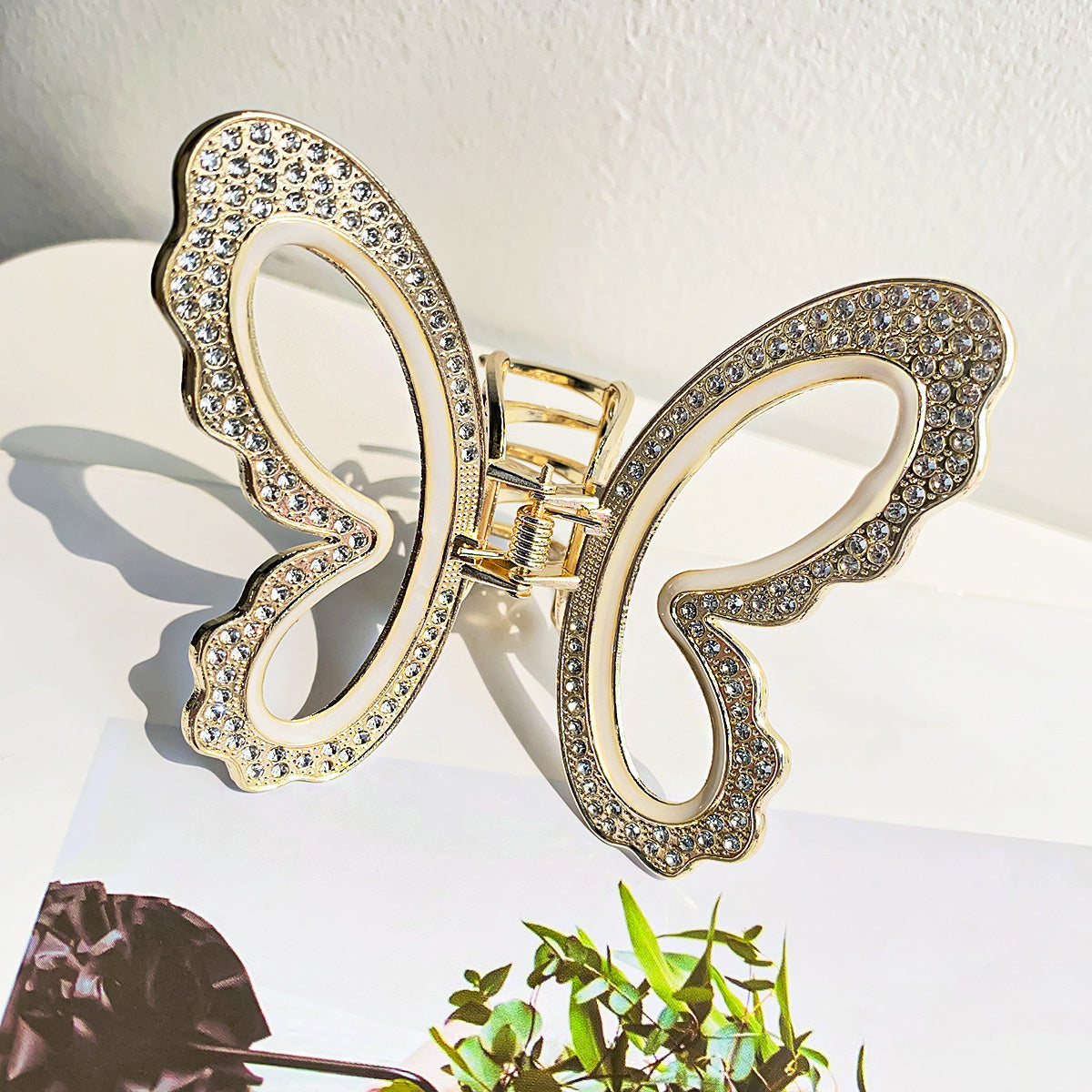 Fashion metal rhinestones hollowed out butterfly hair claw clips (5 pcs)