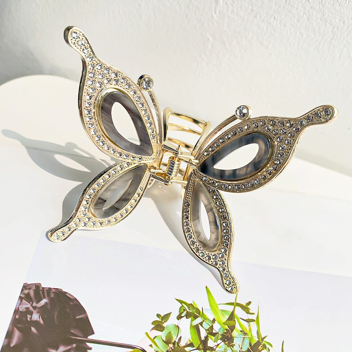 Fashion metal rhinestones hollowed out butterfly hair claw clips (5 pcs)