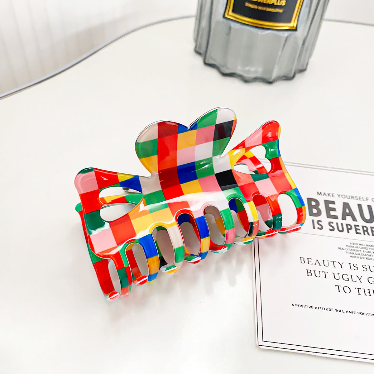 Plastic colorful retro rainbow chessboard style elegant hair claw clip hair grips (5 pcs)