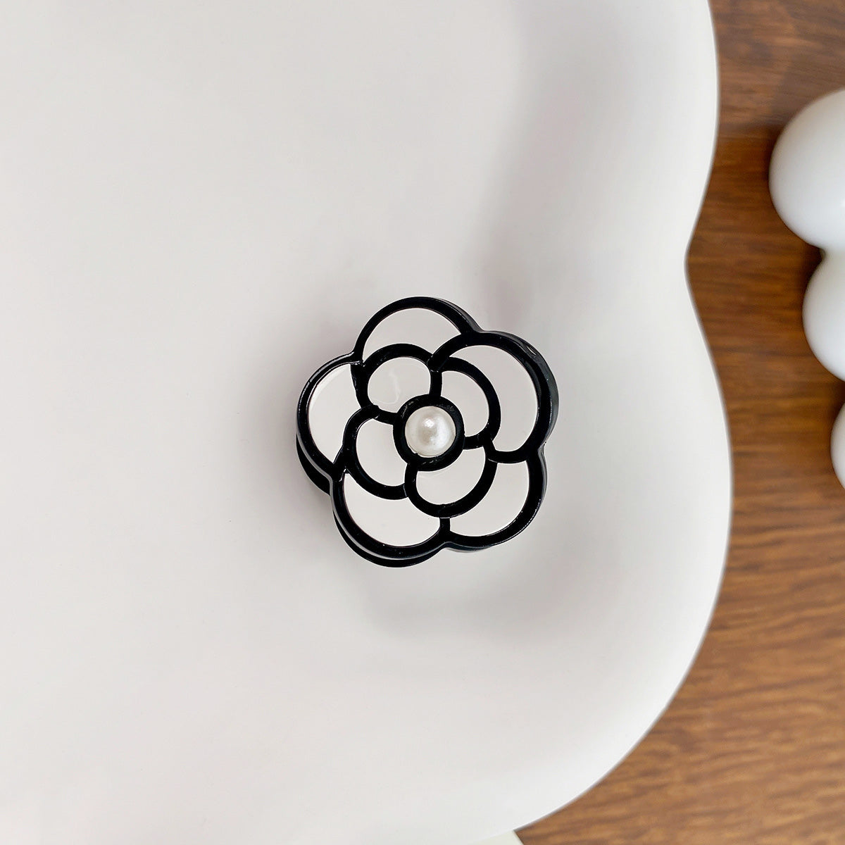 Plastic hairgrip small mini camellia flower acrylic pearl hair clips (5 pcs)