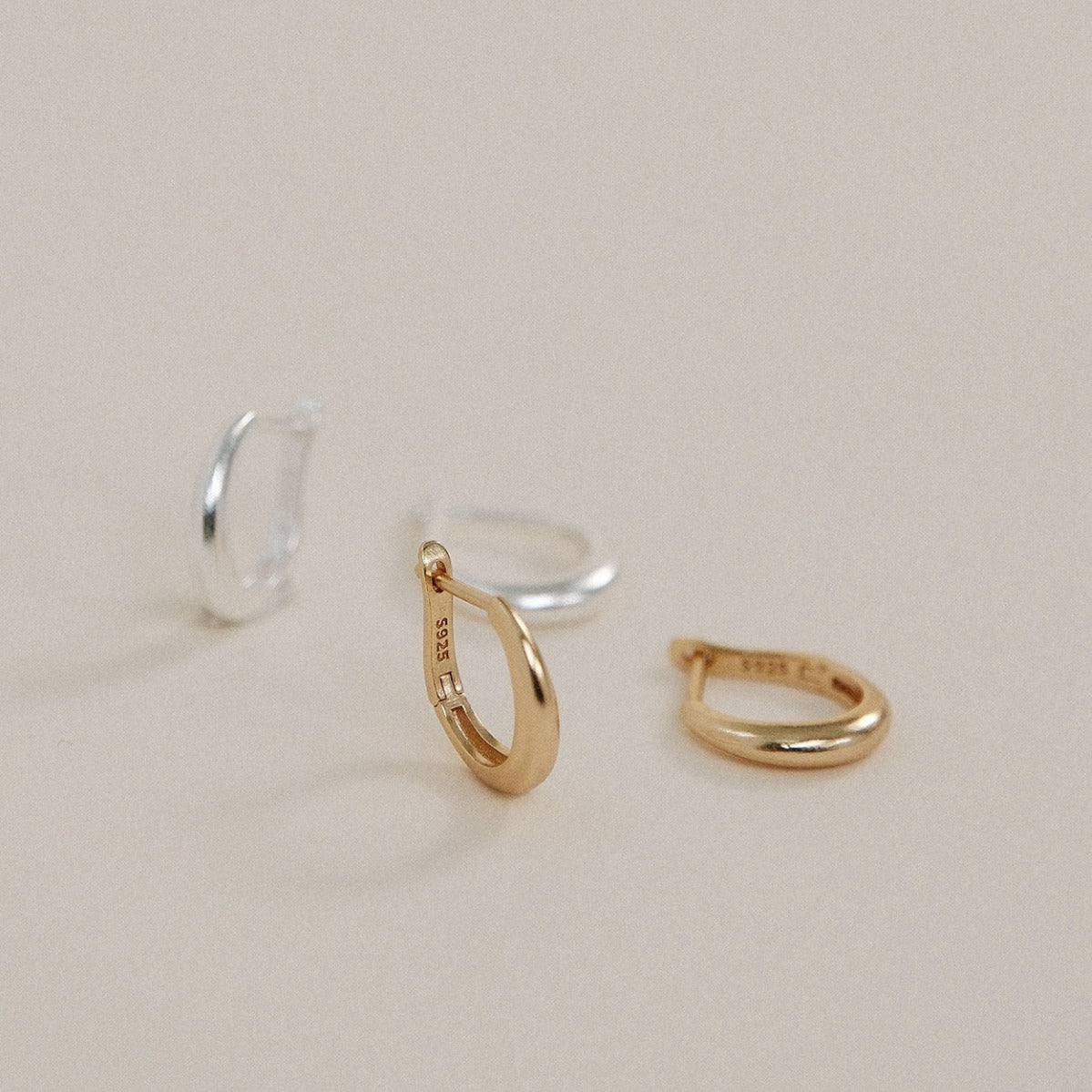 925 Sterling Silver 18K Gold Plated Hoop Earrings (5 Pairs)