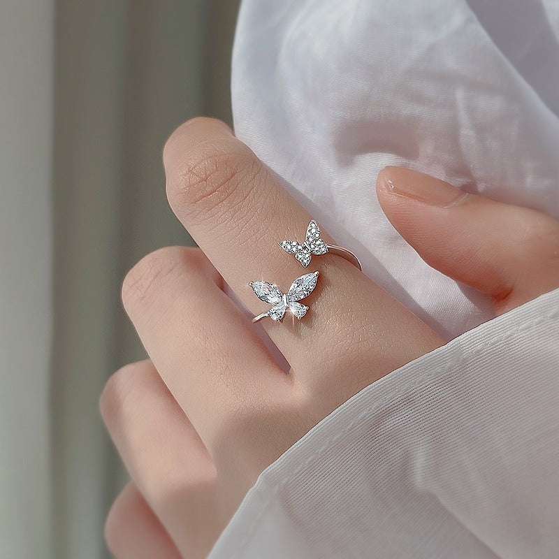 adjustable double butterfly ring in sterling silver with sparkling zircon stones