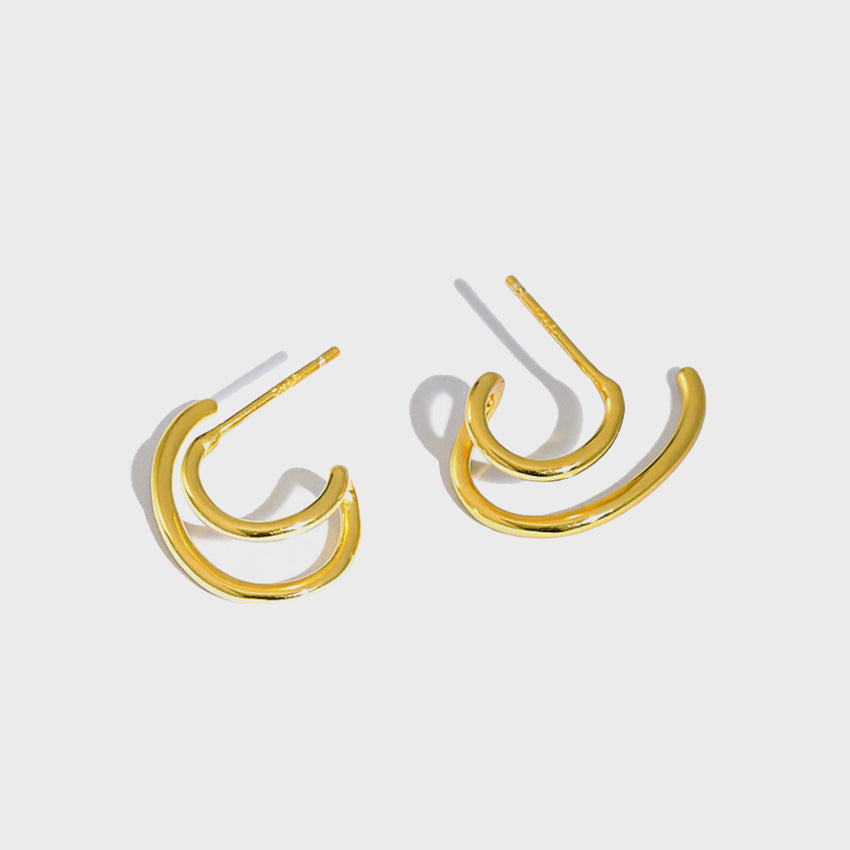 Minimalist gold double loop 925 silver stud earrings wholesale, fashion earrings for sensitive ears, hypoallergenic design for daily wear jewelry suppliers.