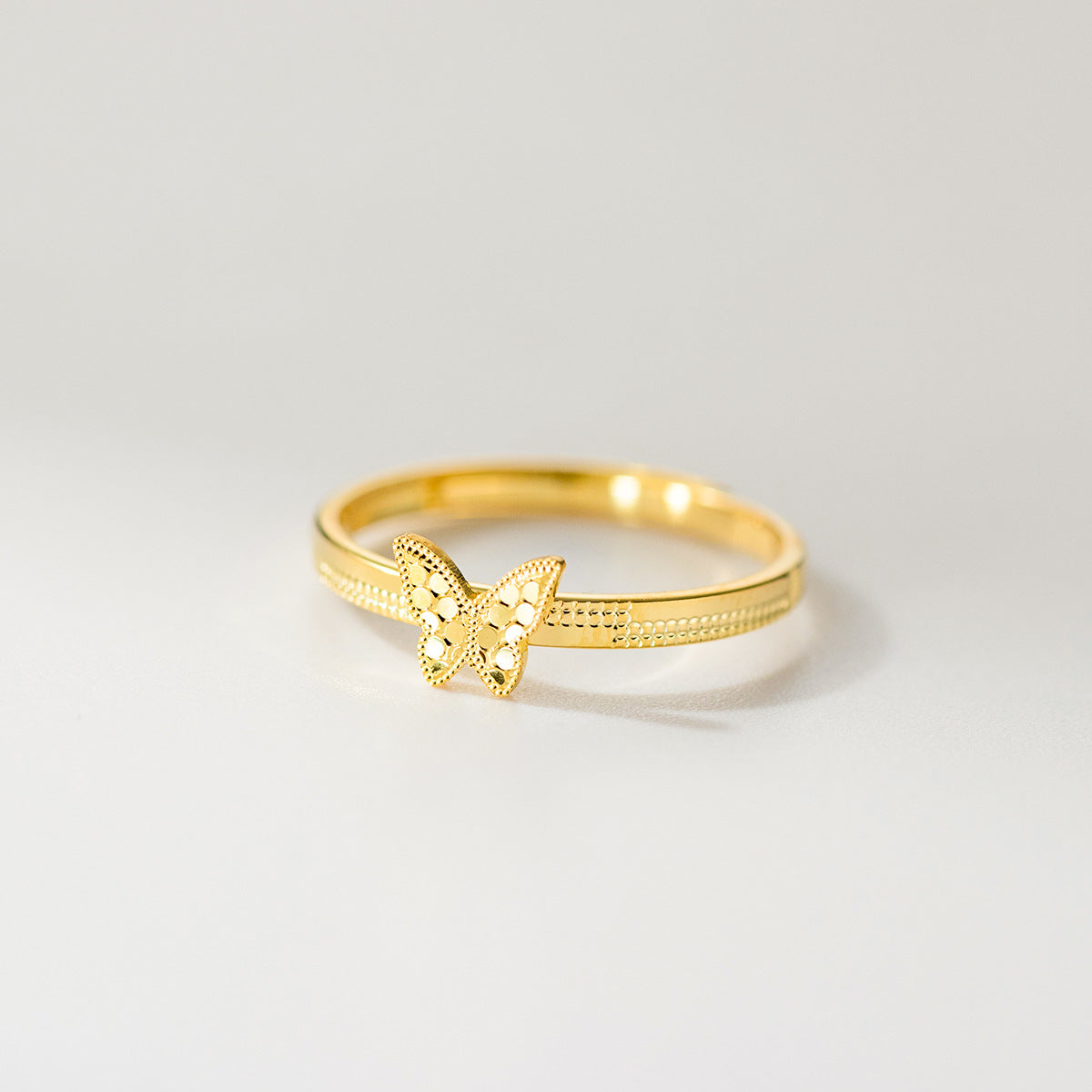 Gold plated 925 sterling silver butterfly ring wholesale, minimalist fashion jewelry for everyday wear and wholesale silver 925 jewelry