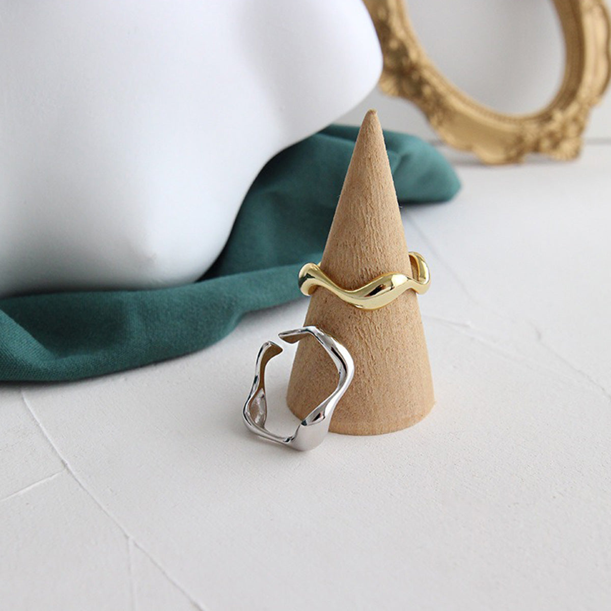 Gold and silver wavy open rings minimalist jewellery wholesale display