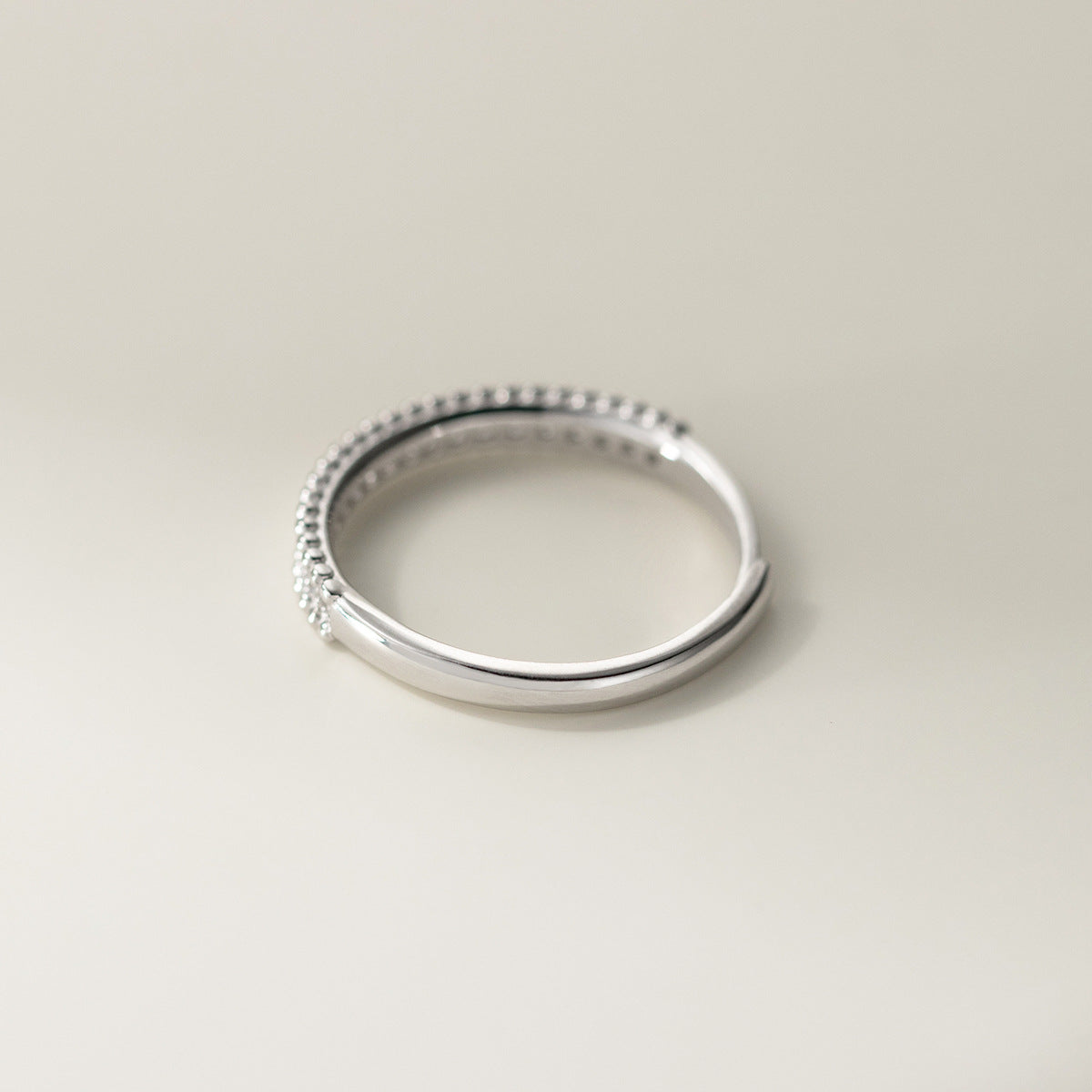 925 sterling silver wholesale double band ring with smooth shank and beaded CZ edge, perfect for fashion jewelry suppliers