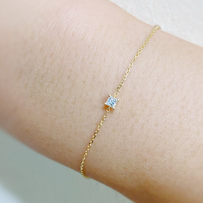 925 sterling silver single square cubic zirconia stone bracelet