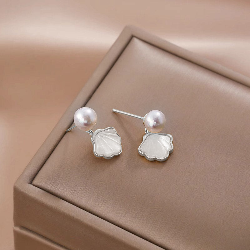 925 sterling silver shell freshwater pearl stud earrings