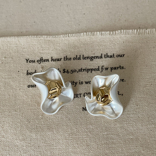 Gold Petal Earrings brass jewelry wholesale vintage studs with metal center fashion earrings bulk for women
