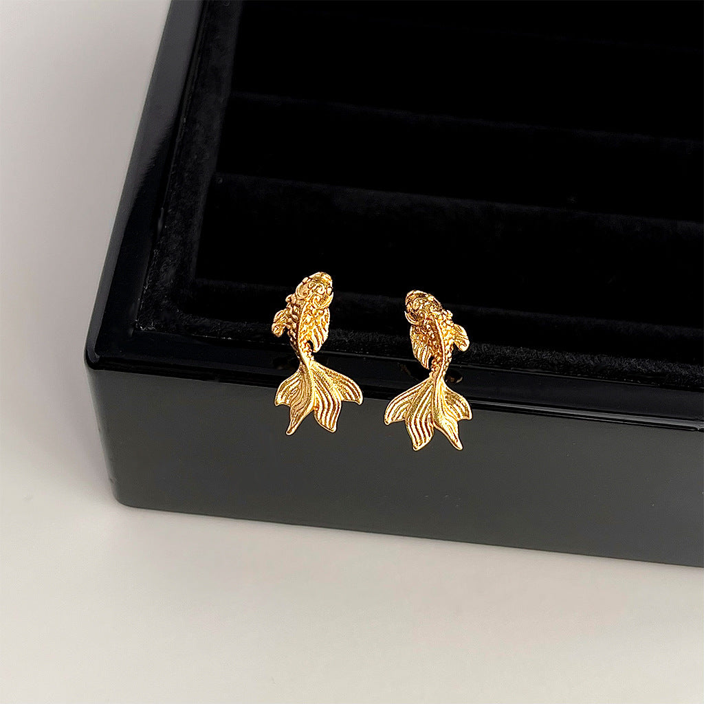 Gold koi fish earrings detailed design, lunar new year earrings brass jewelry wholesale
