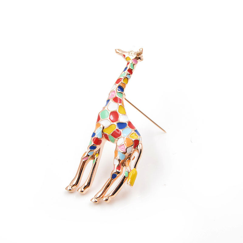 Colorful Enamel Giraffe Brooch – Artistic Animal-Inspired Pin (5 pcs)