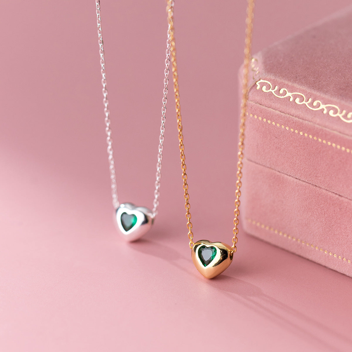 925 Sterling Silver Sparkling Heart Zircon Pendant Necklace Set of 5