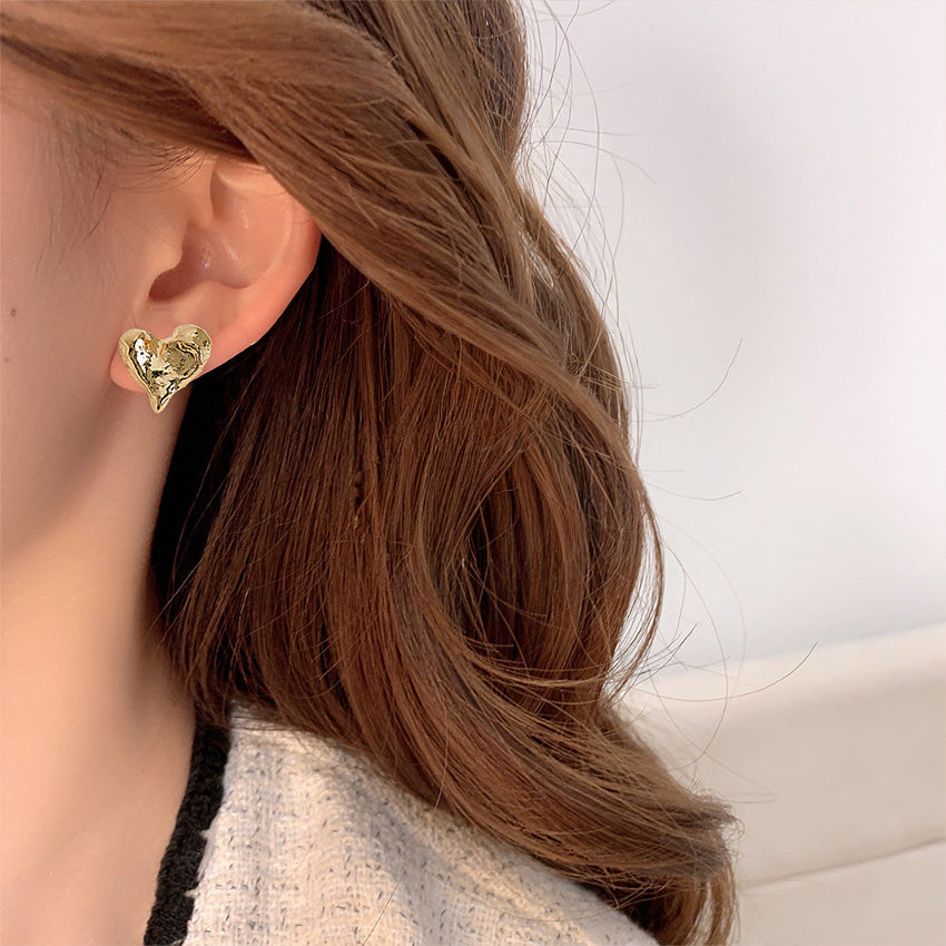 14K gold plated brass heart stud earrings wholesale bulk minimalist fashion jewelry