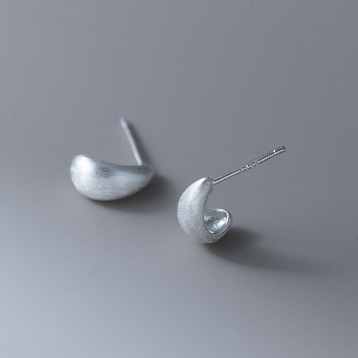 Boucles d'oreilles à tige en forme de goutte d'eau en argent sterling 925, boucles givrées (10 paires)