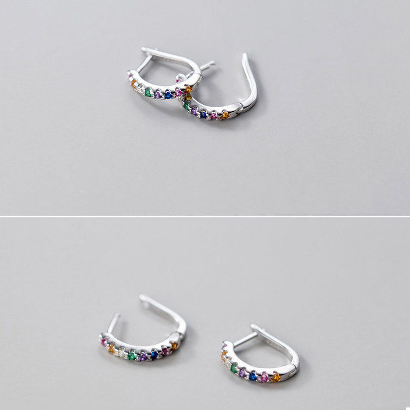 Pendientes huggie de aro delicados geométricos con diamantes de imitación de arco iris de plata 925 (10 pares)