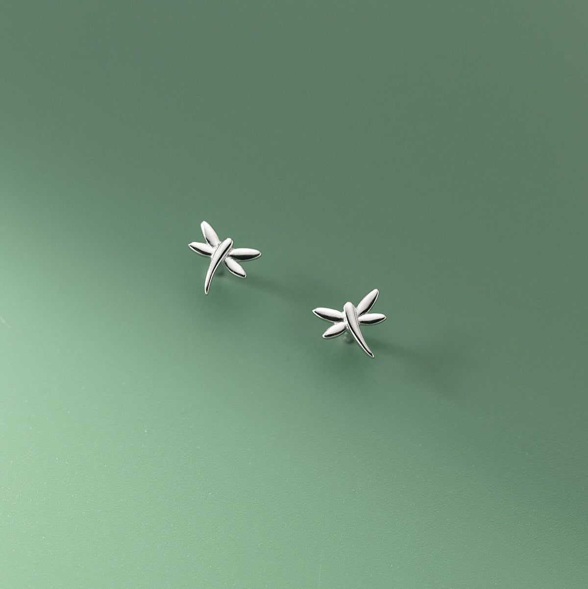 925 sterling silver simple mini dragonfly stud earrings with screw back (5 pairs)