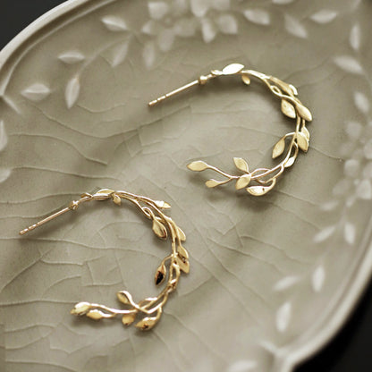 Boucles d'oreilles puces feuilles entourage branches argent 925 et or (10 paires)