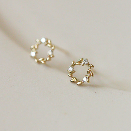 Boucles d'oreilles à tige en forme de petite couronne simple en argent sterling 925 (10 paires)