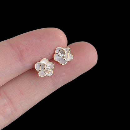 14k gold plated small white enamel flower with zircon stud earrings(5 pairs)