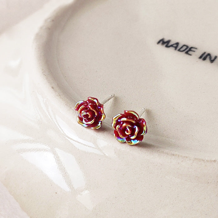 Wholesale mini tiny 3D red resin rose flower stud earrings (5 pairs)