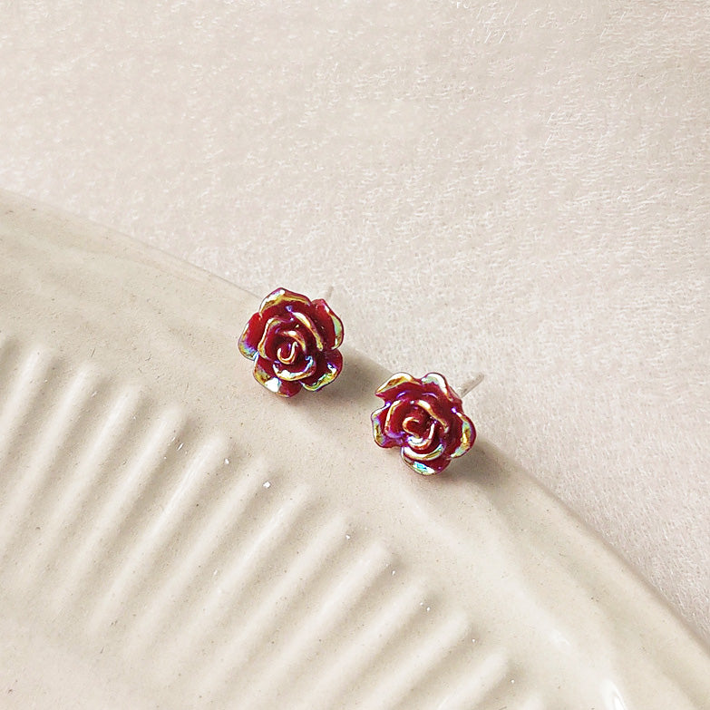 Wholesale mini tiny 3D red resin rose flower stud earrings (5 pairs)