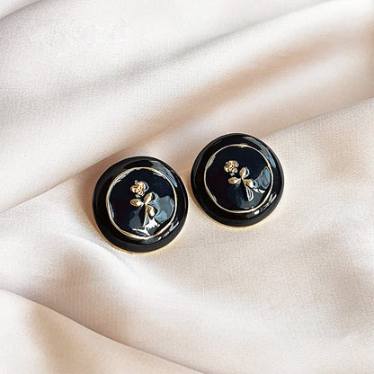 Old school black enamel 14k gold flower pattern round stud earrings (5 pairs)