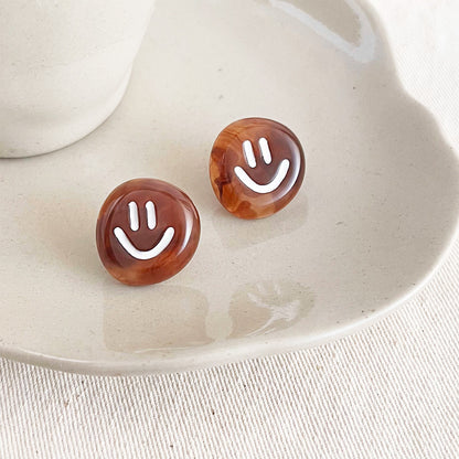 Brown acrylic smiley with white enamel button stud earrings (5 pairs)