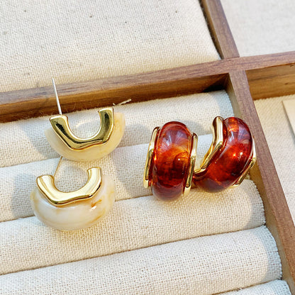 gold plated amber textured acrylic acetate C-shape stud earrings (5 pairs)