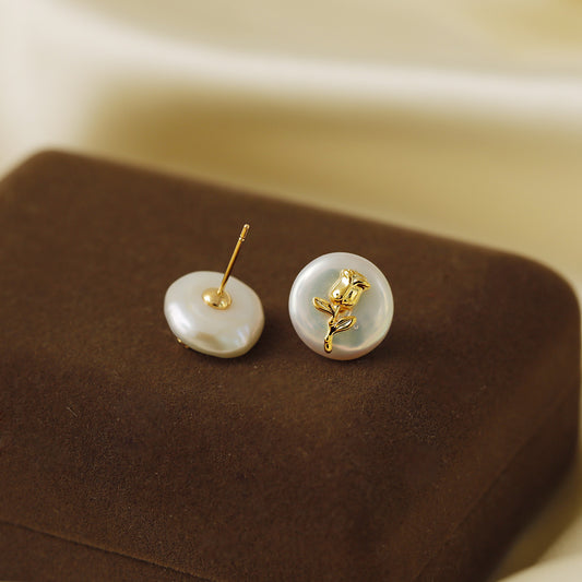 baroque pearls with gold flower stud earrings (10 pairs)