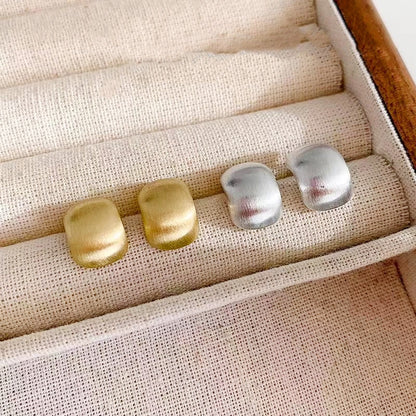 Simple French metal bead design vintage brushed matte texture stud earrings (5 pairs)