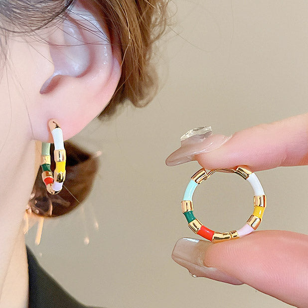 aretes de aro esmaltados de colores y latón, joyería a granel (10 pares)