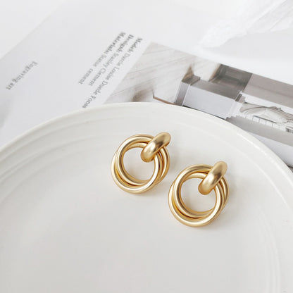 Matte gold-plated geometric knot cord stud earrings (5 pairs)