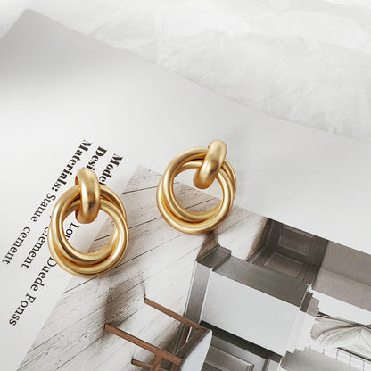 Matte gold-plated geometric knot cord stud earrings (5 pairs)