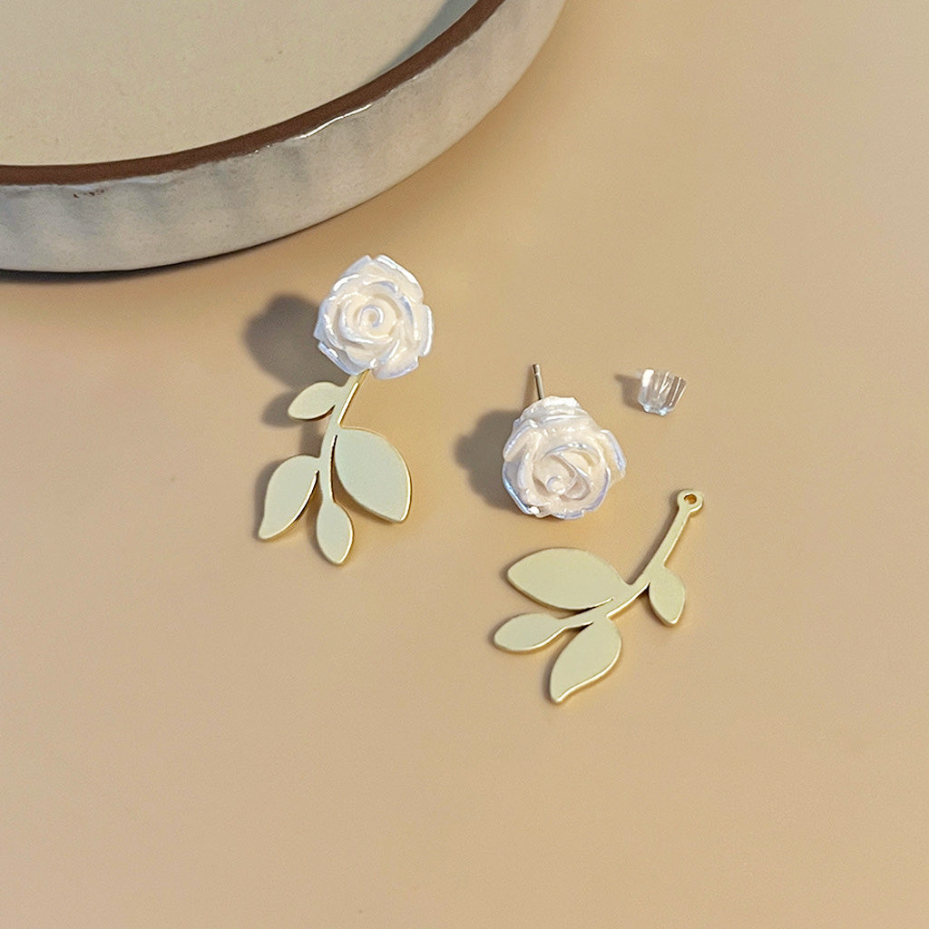 Gold plated 3D white rose flower stud earrings (5 pairs)