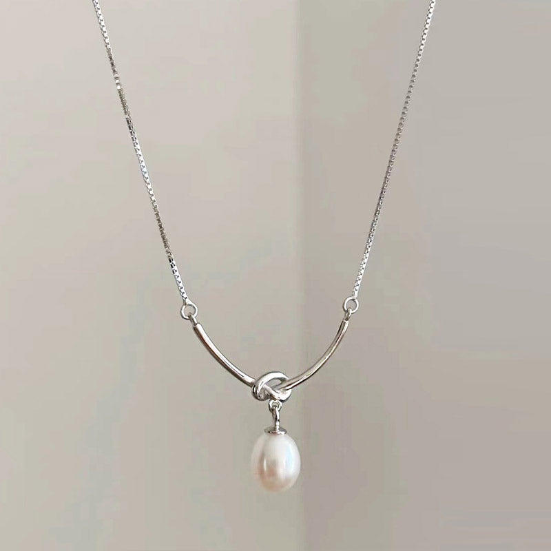 Silver plated knot drop pearl pendant necklaces Set of 5