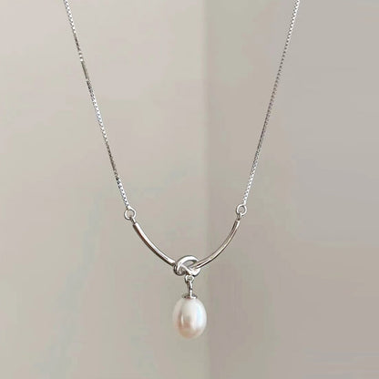 Silver plated knot drop pearl pendant necklaces Set of 5