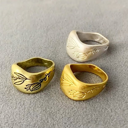 brass plant pattern chunky band rings Set of 5