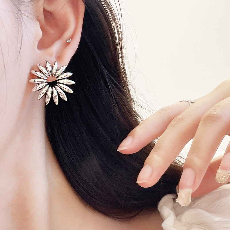 925 sterling silver retro sunflower vintage hollow daisy flower stud earrings (5 pairs)